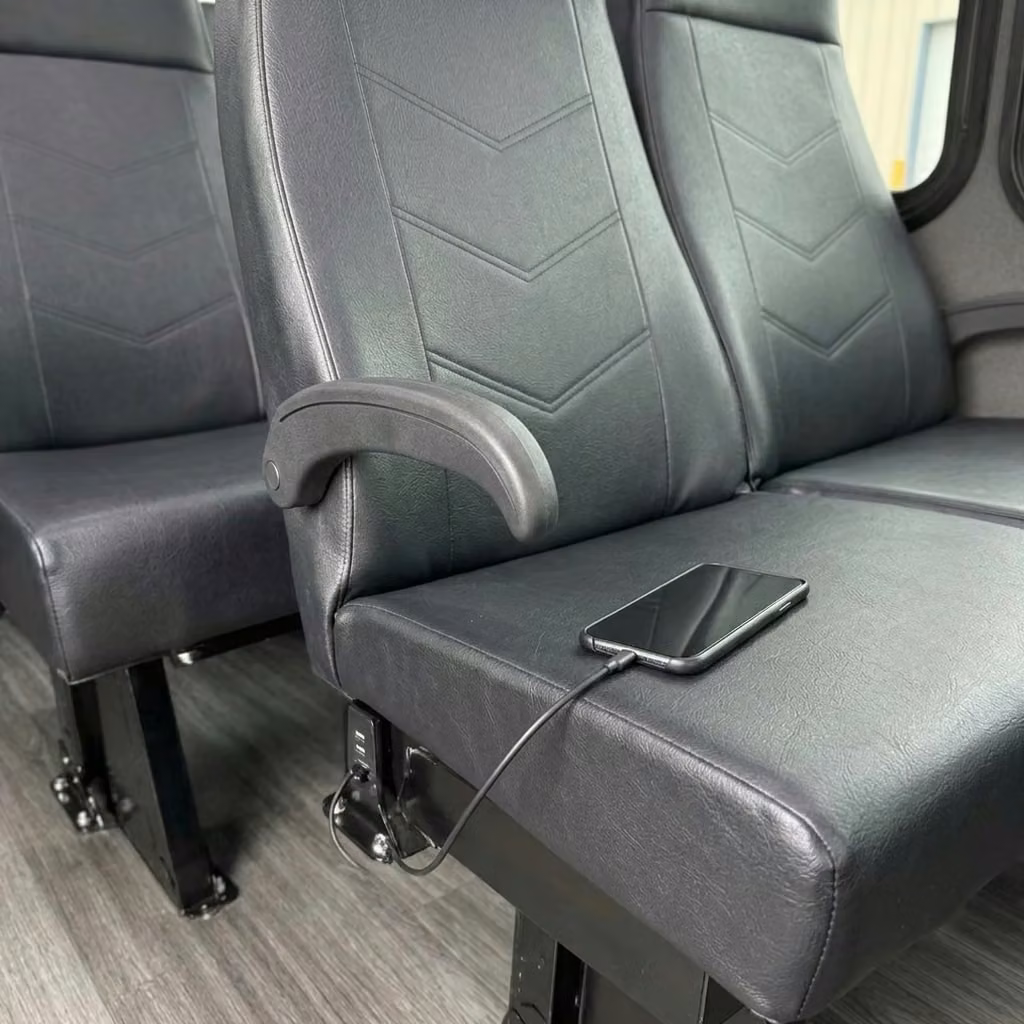 rockledge 15 passenger minibus usb charging