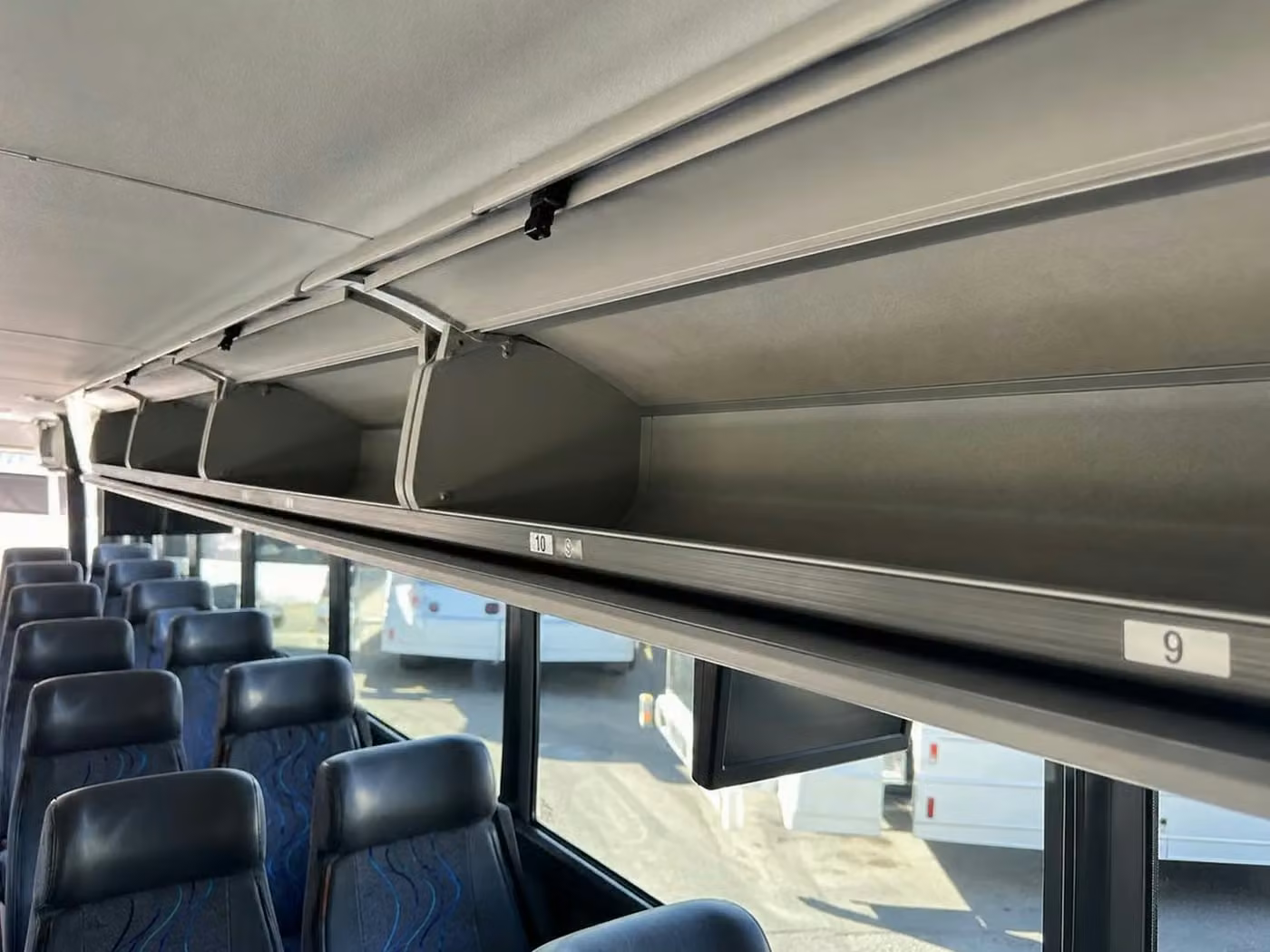rockledge 18 passenger minibus overhead storage