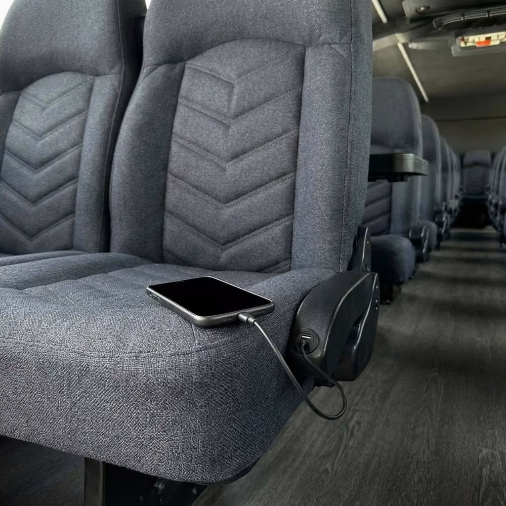 rockledge 25 passenger minibus usb charging