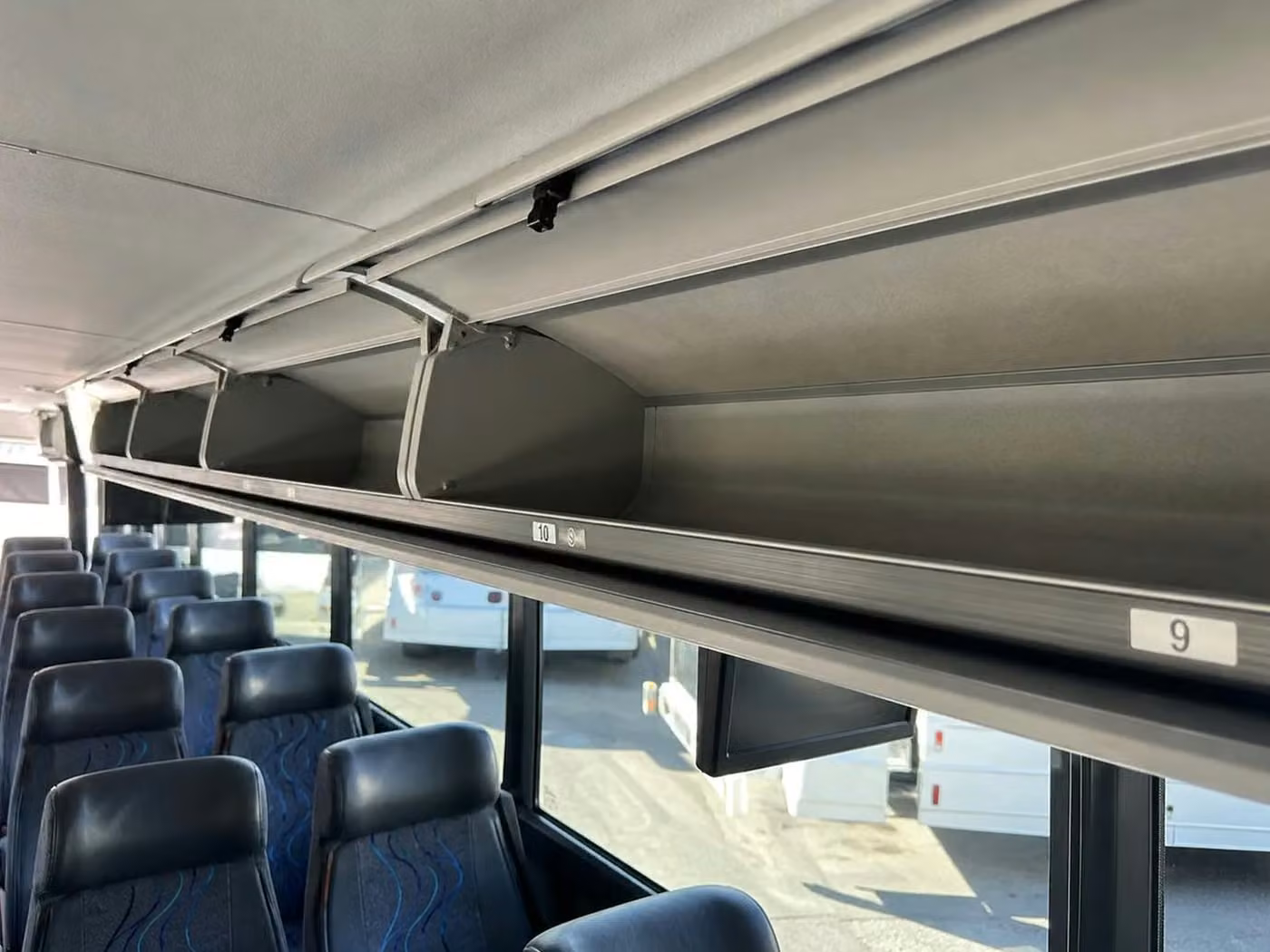 rockledge 28 passenger minibus overhead storage
