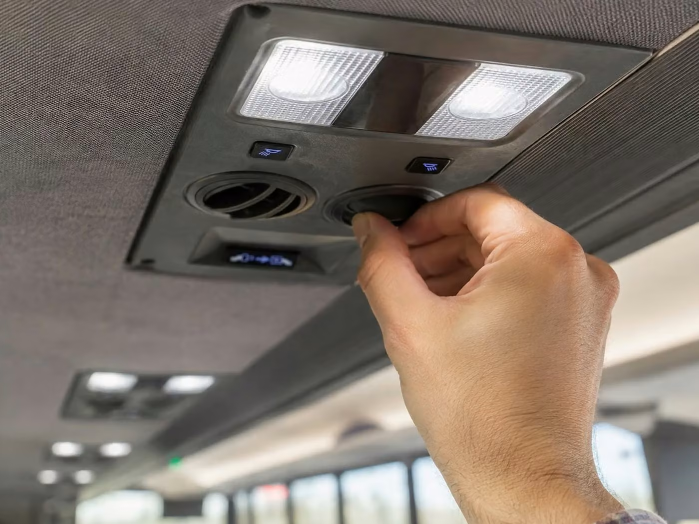 rockledge 30 passenger minibus air conditioning