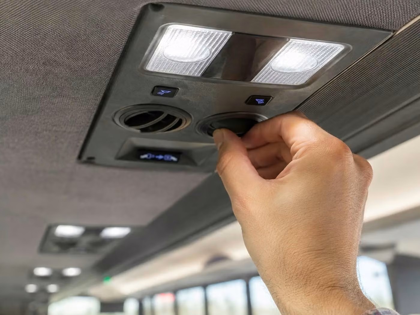 rockledge 35 passenger minibus air conditioning
