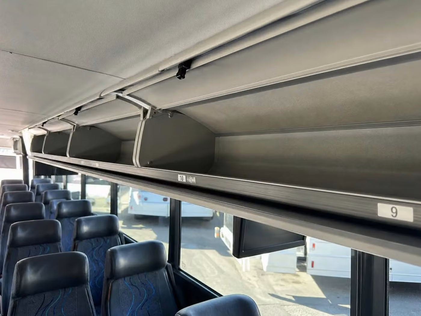 rockledge 35 passenger minibus overhead storage