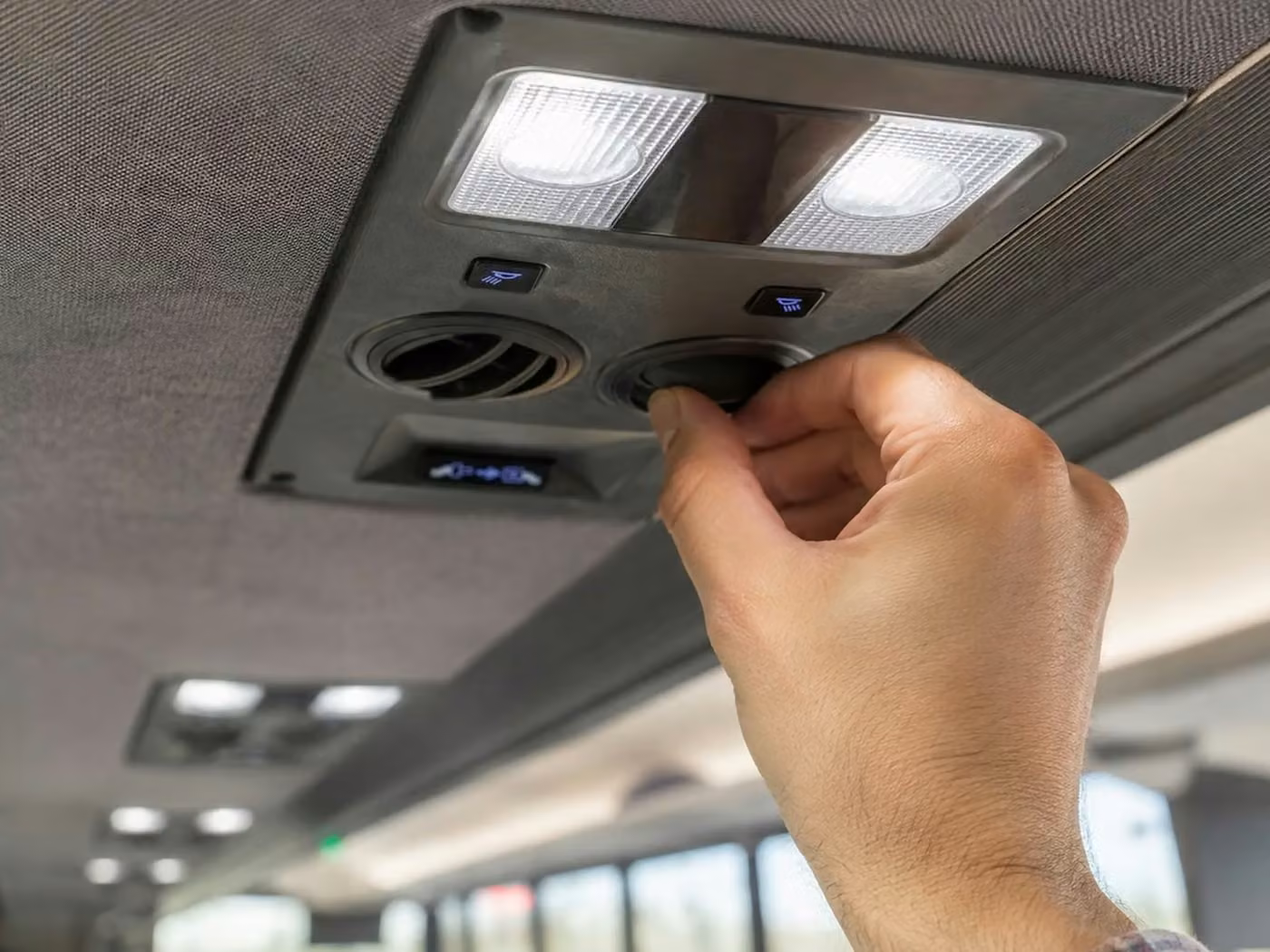 rockledge 56 passenger charter bus air conditioning