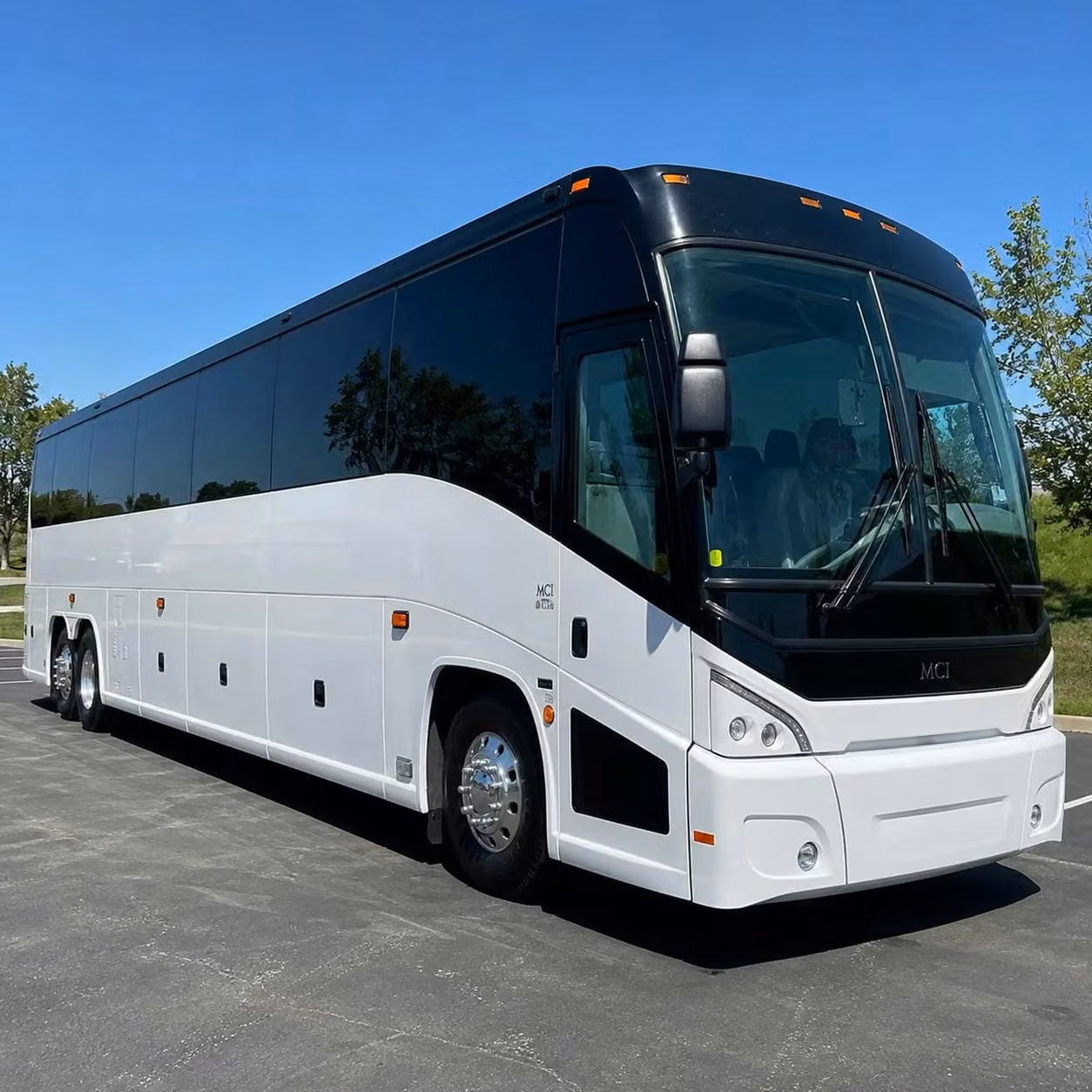 rockledge bus rentals in rockledge for conventions and career fairs