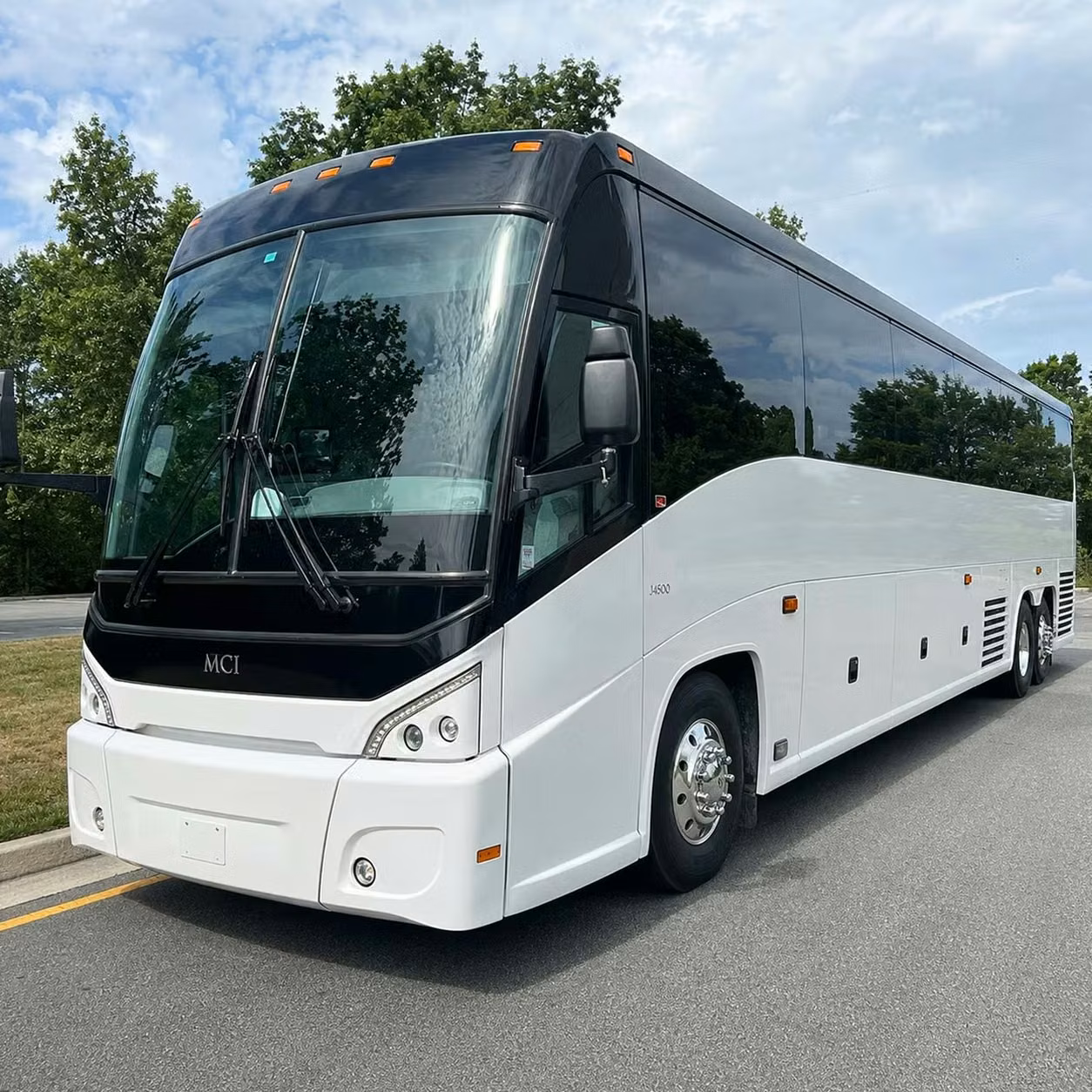 rockledge off site parking lot shuttles for sold out rockledge concerts
