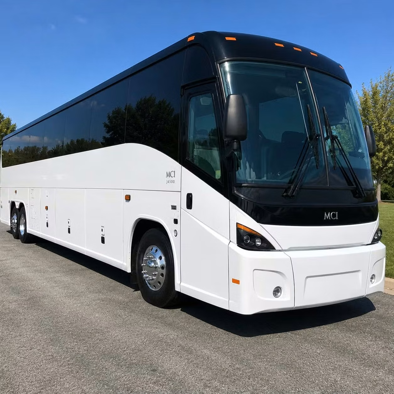 rockledge private charter bus service for team building events